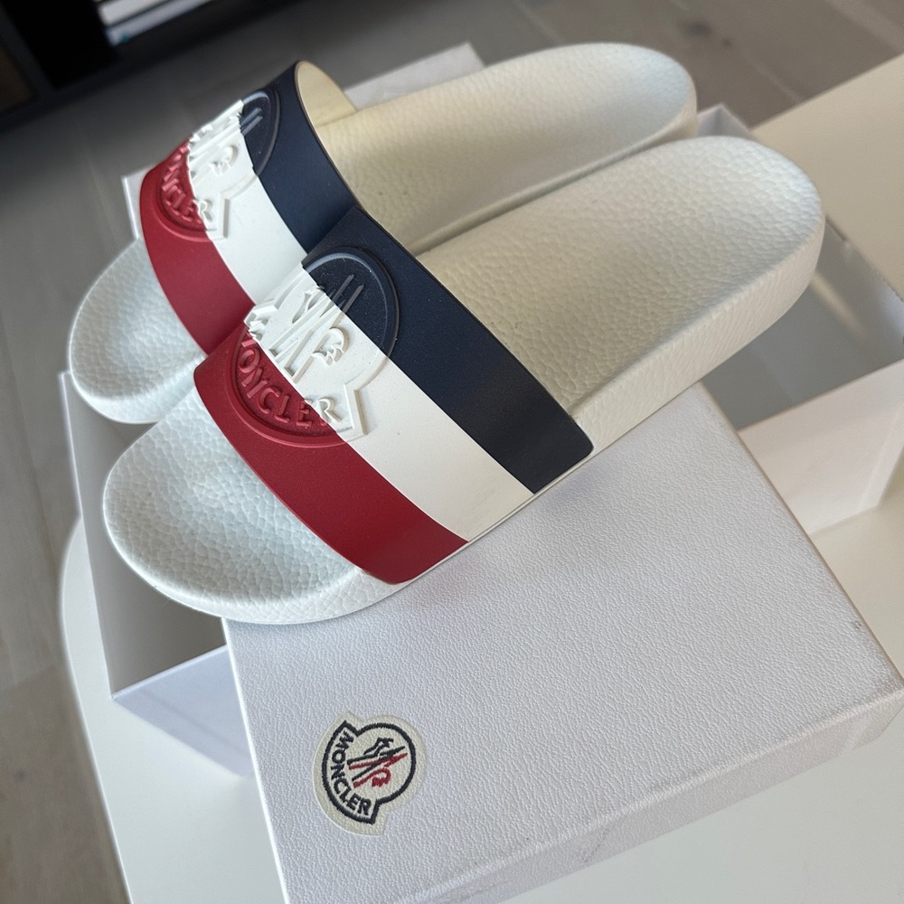 Moncler men slides size 40